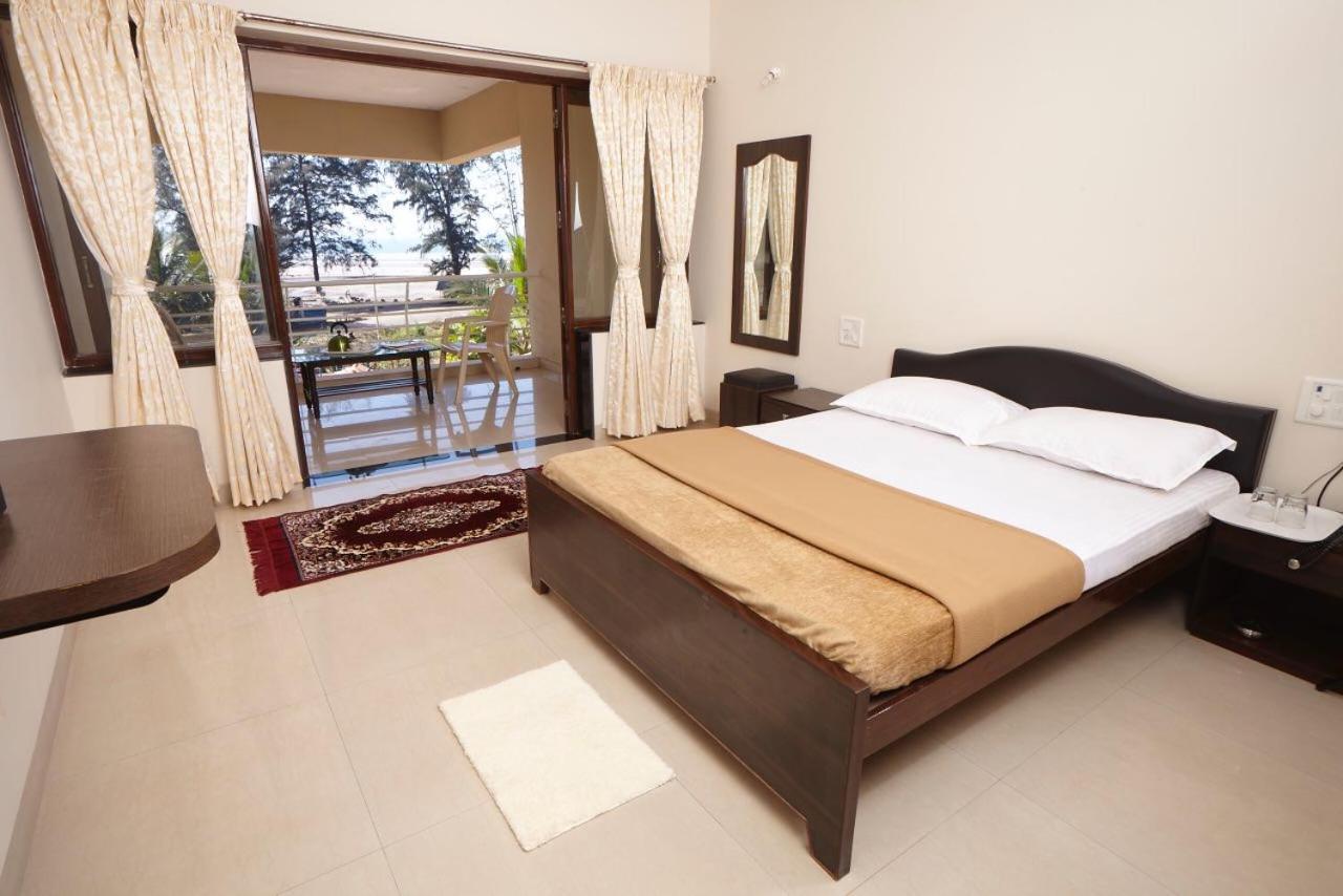 Sagar Sawali Beach Resort Karde Dāpoli Buitenkant foto